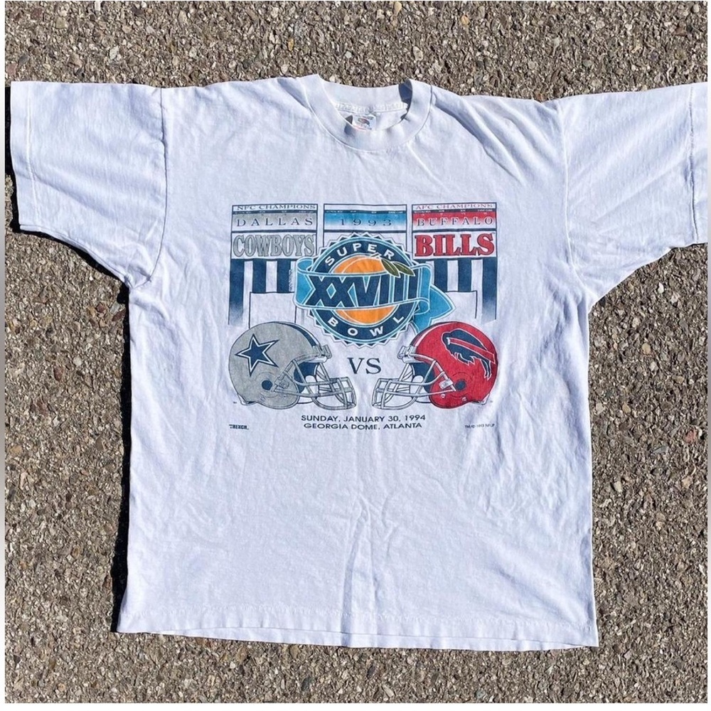 Buffalo Bills vs Dallas Cowboys 1993 Super Bowl NFL Trench Distressed Tee (XL)